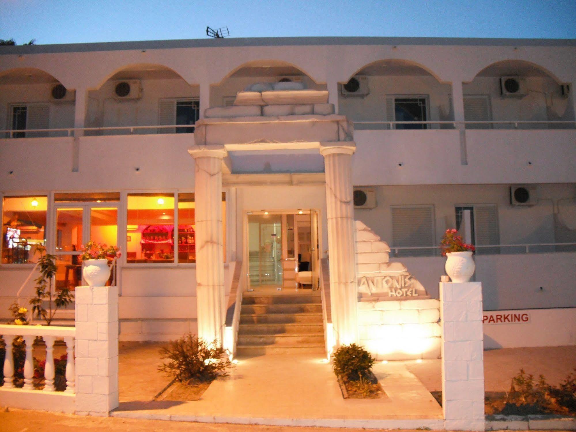 Antonis Hotel Κέφαλος Εξωτερικό φωτογραφία
